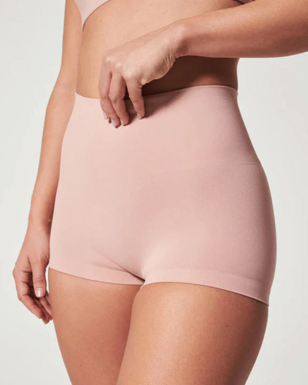 Colourful Seamless Shaping Shorts for women