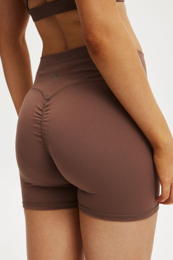 Booty Contour Shorts